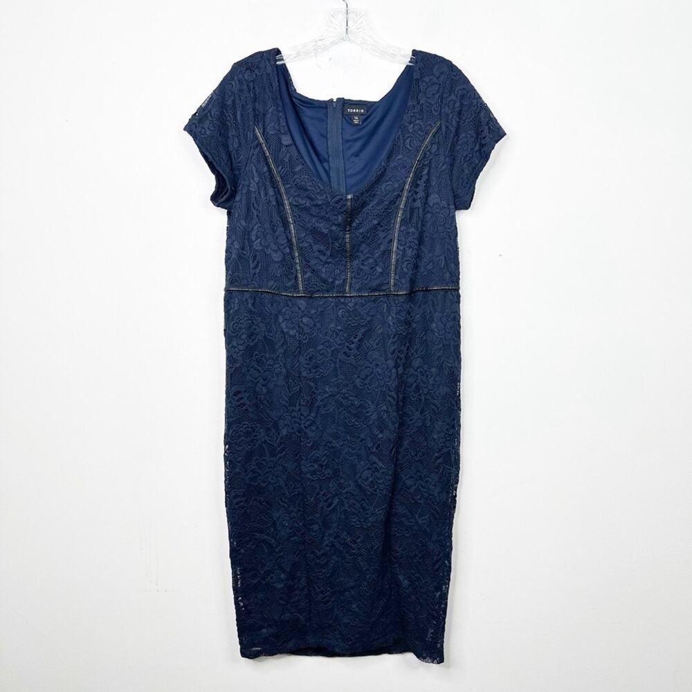 TORRID | Navy Blue Lace and Faux Leather Edging Short Sleeve Dress Sz.‎ 14